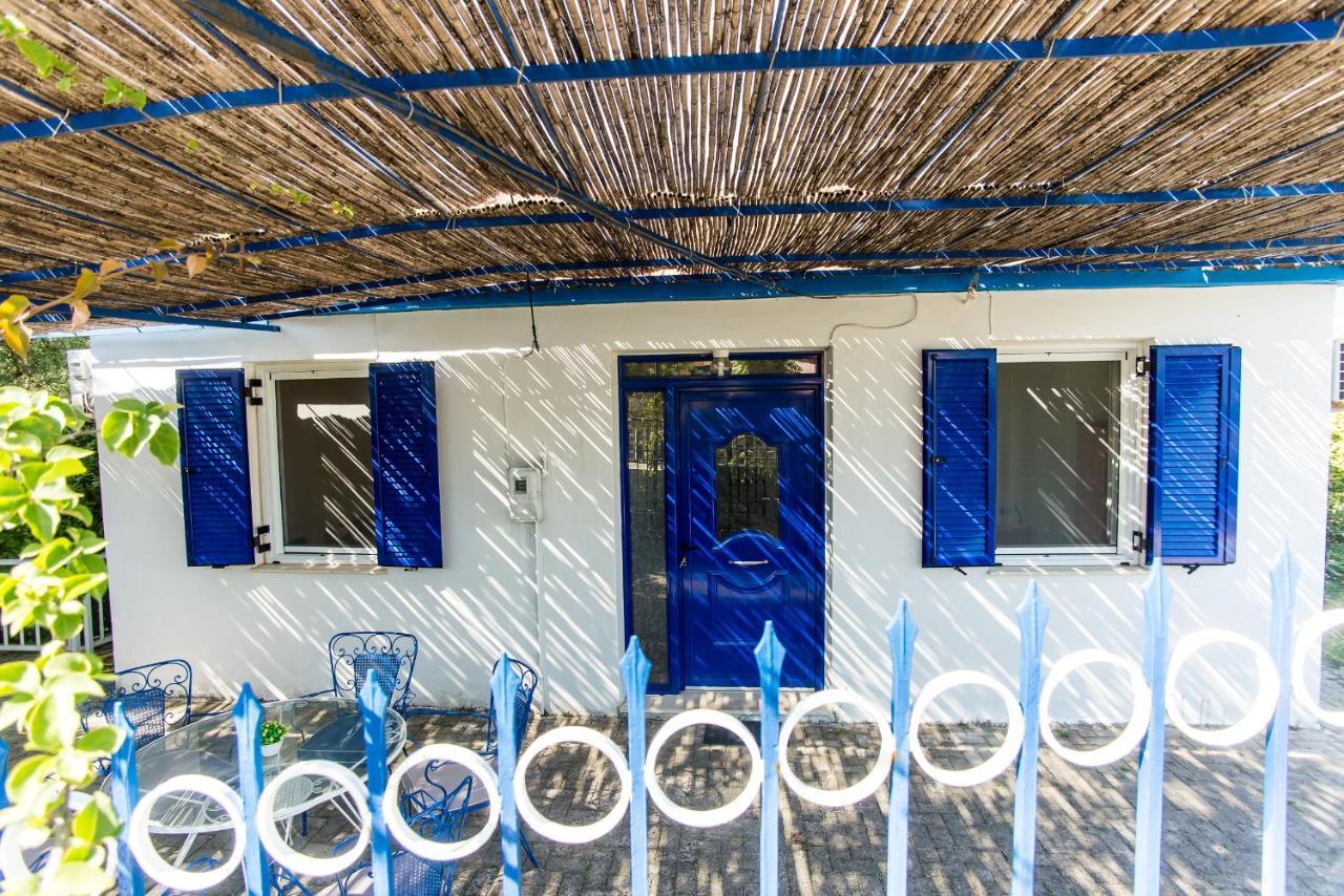 ספרטיה Blue White Apartments - Kefallonia Poolside Retreats מראה חיצוני תמונה