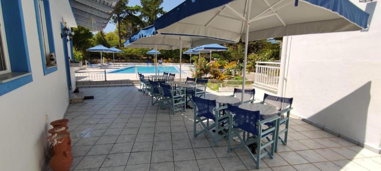 ספרטיה Blue White Apartments - Kefallonia Poolside Retreats מראה חיצוני תמונה