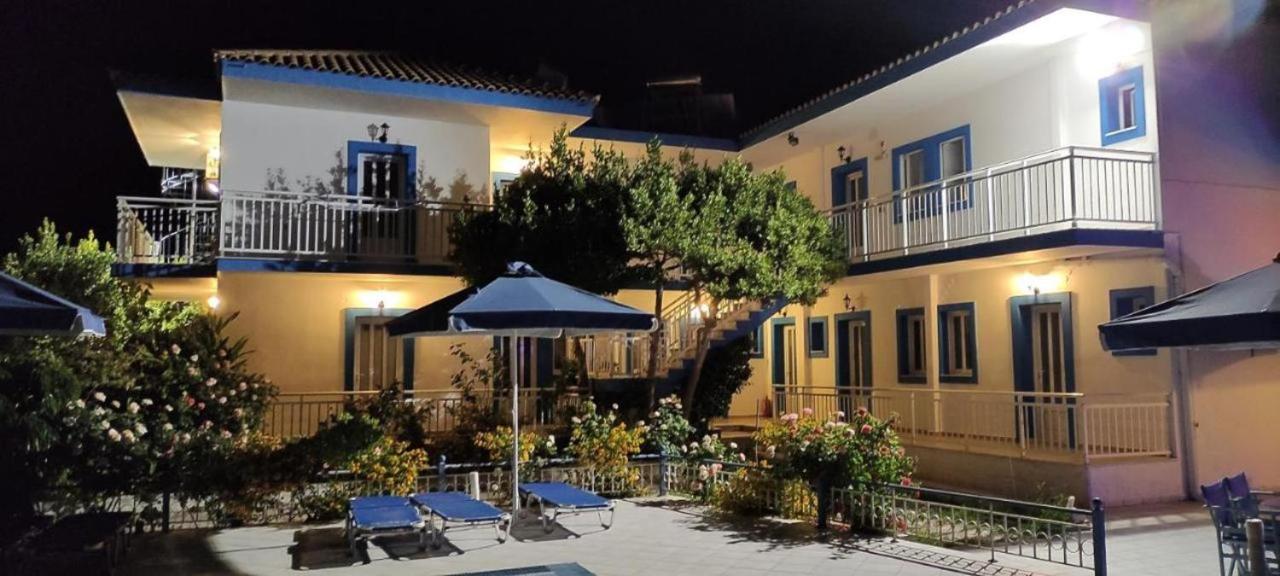 ספרטיה Blue White Apartments - Kefallonia Poolside Retreats מראה חיצוני תמונה