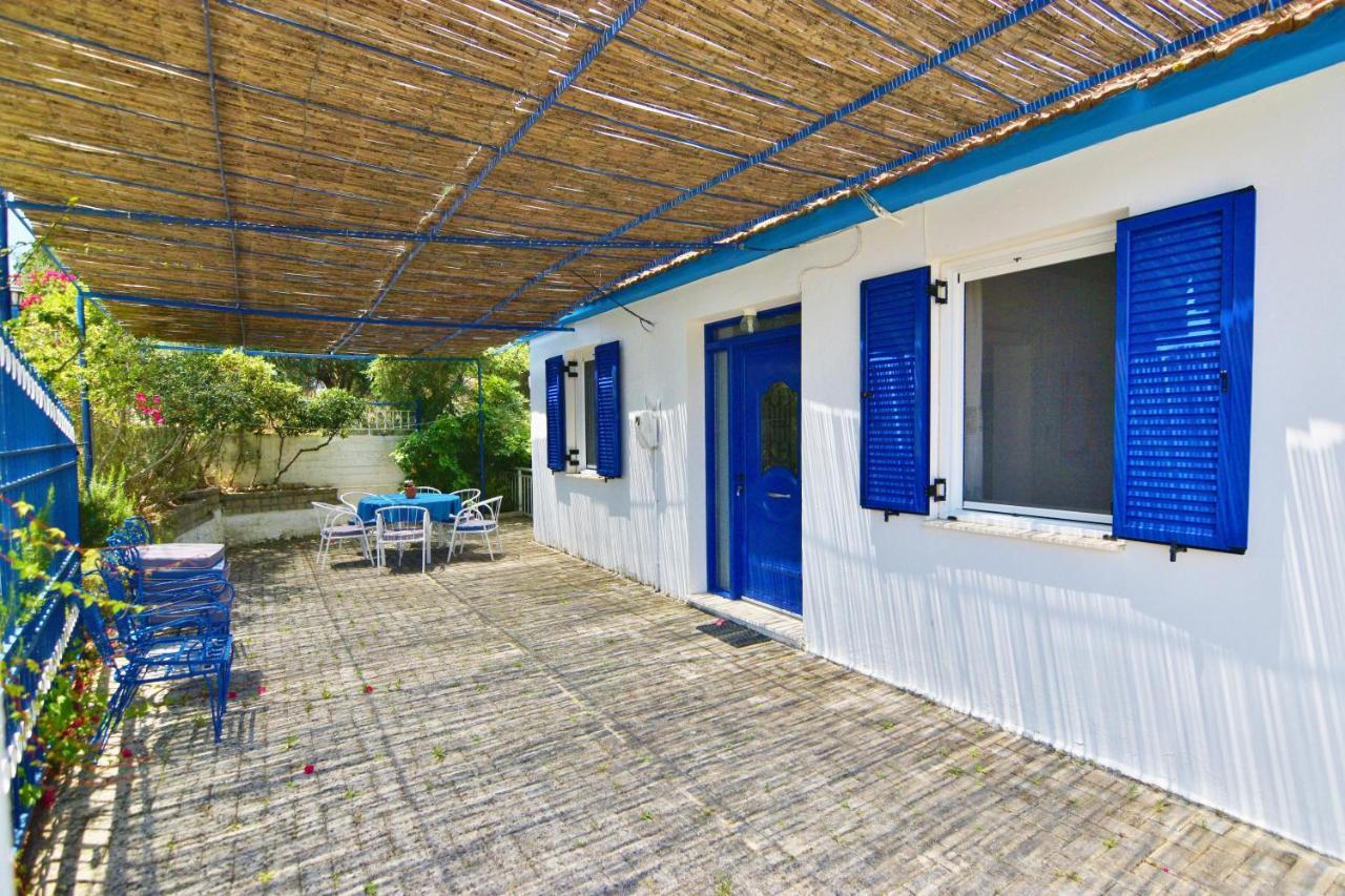 ספרטיה Blue White Apartments - Kefallonia Poolside Retreats מראה חיצוני תמונה
