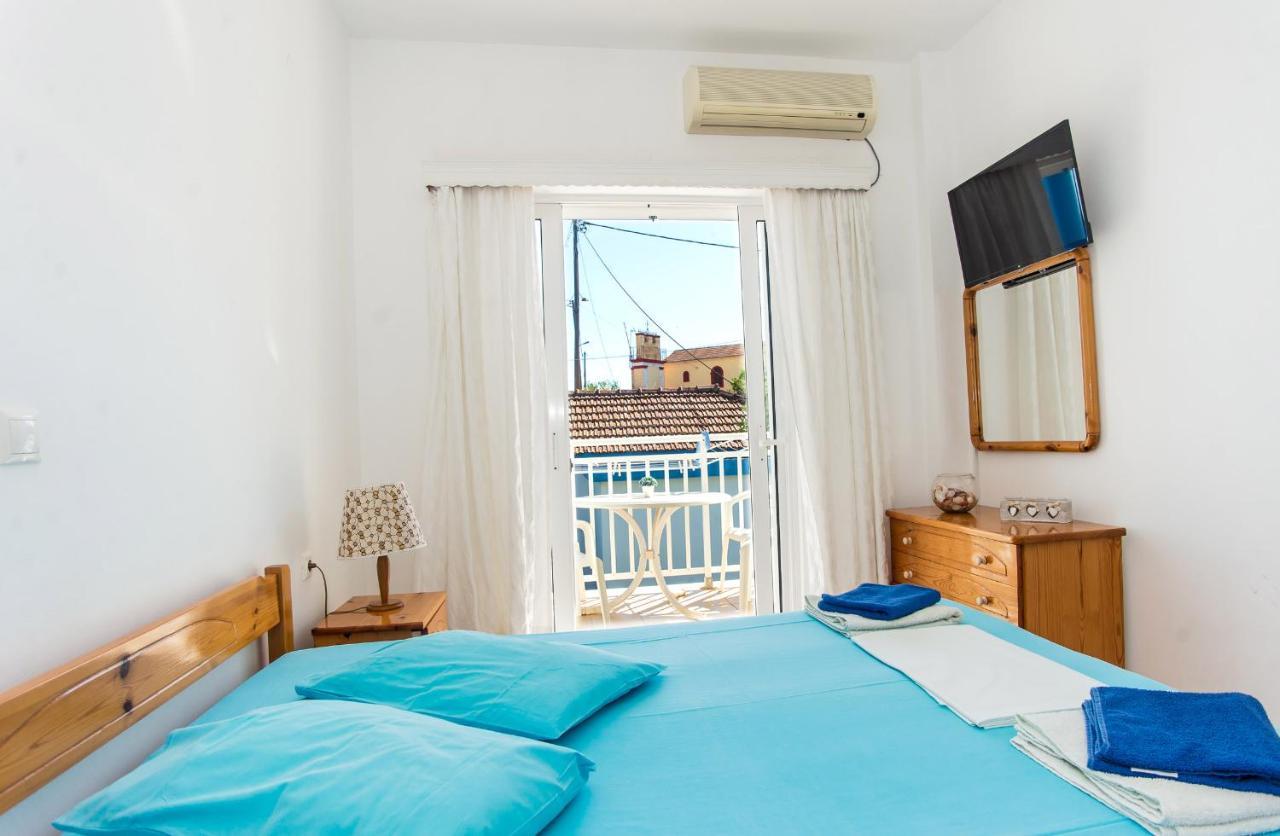 ספרטיה Blue White Apartments - Kefallonia Poolside Retreats מראה חיצוני תמונה