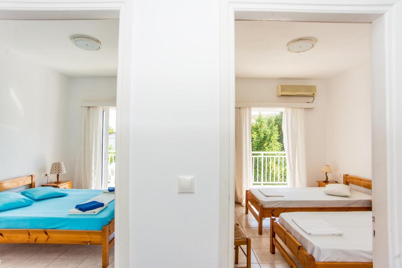 ספרטיה Blue White Apartments - Kefallonia Poolside Retreats מראה חיצוני תמונה