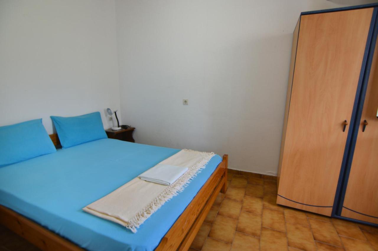 ספרטיה Blue White Apartments - Kefallonia Poolside Retreats מראה חיצוני תמונה
