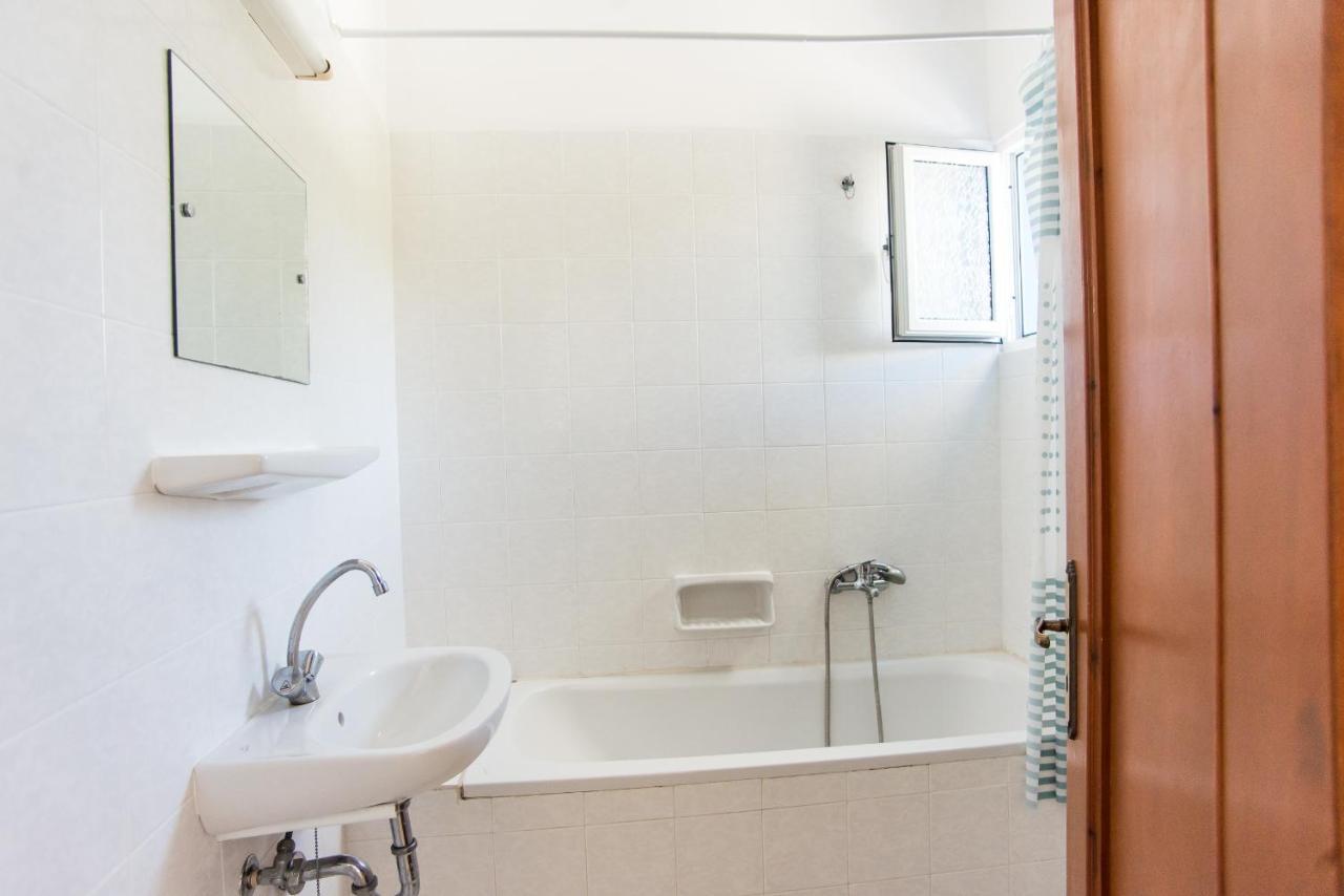 ספרטיה Blue White Apartments - Kefallonia Poolside Retreats מראה חיצוני תמונה