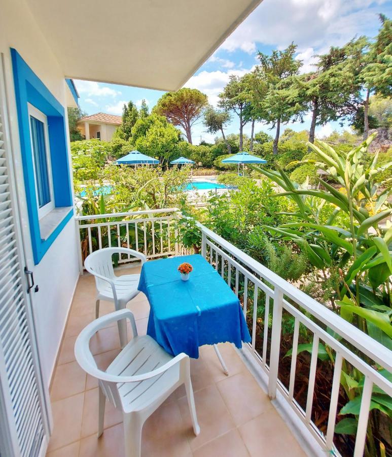 ספרטיה Blue White Apartments - Kefallonia Poolside Retreats מראה חיצוני תמונה
